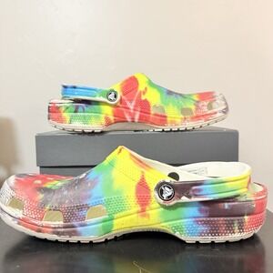 Crocs Unisex Rainbow Clogs M10 W12